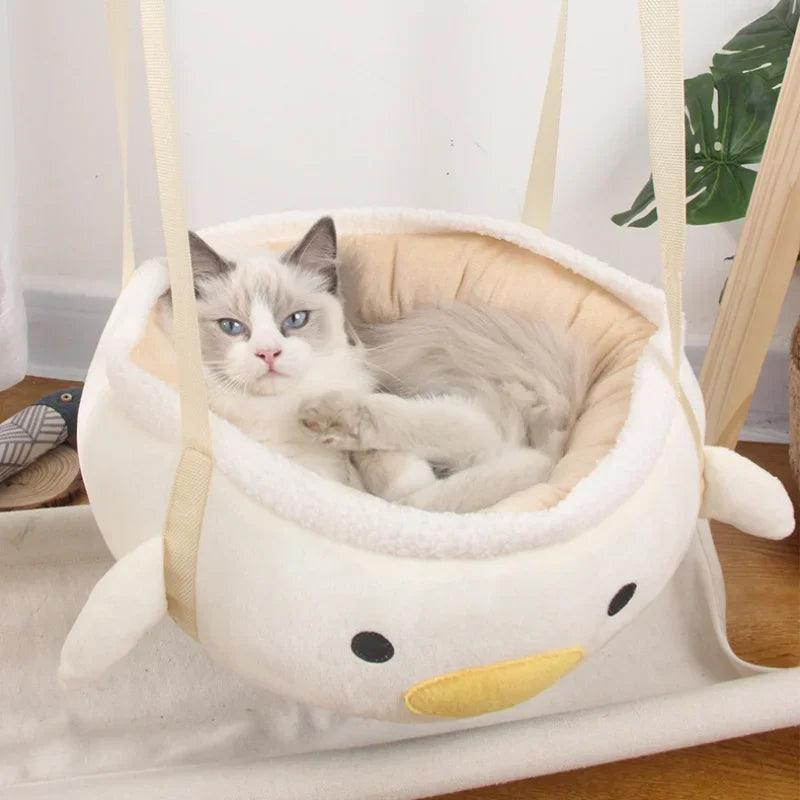 Duckie Hammock: The Perfect Shelter for Your Feline Friend