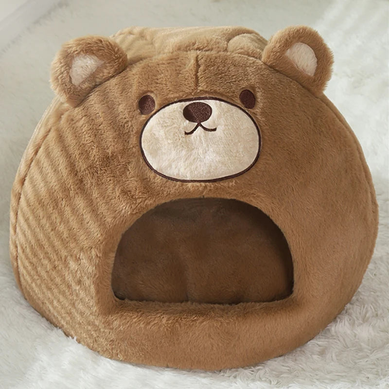 Funny Grizzly Bear Bed: The Perfect Shelter for Your Kitty